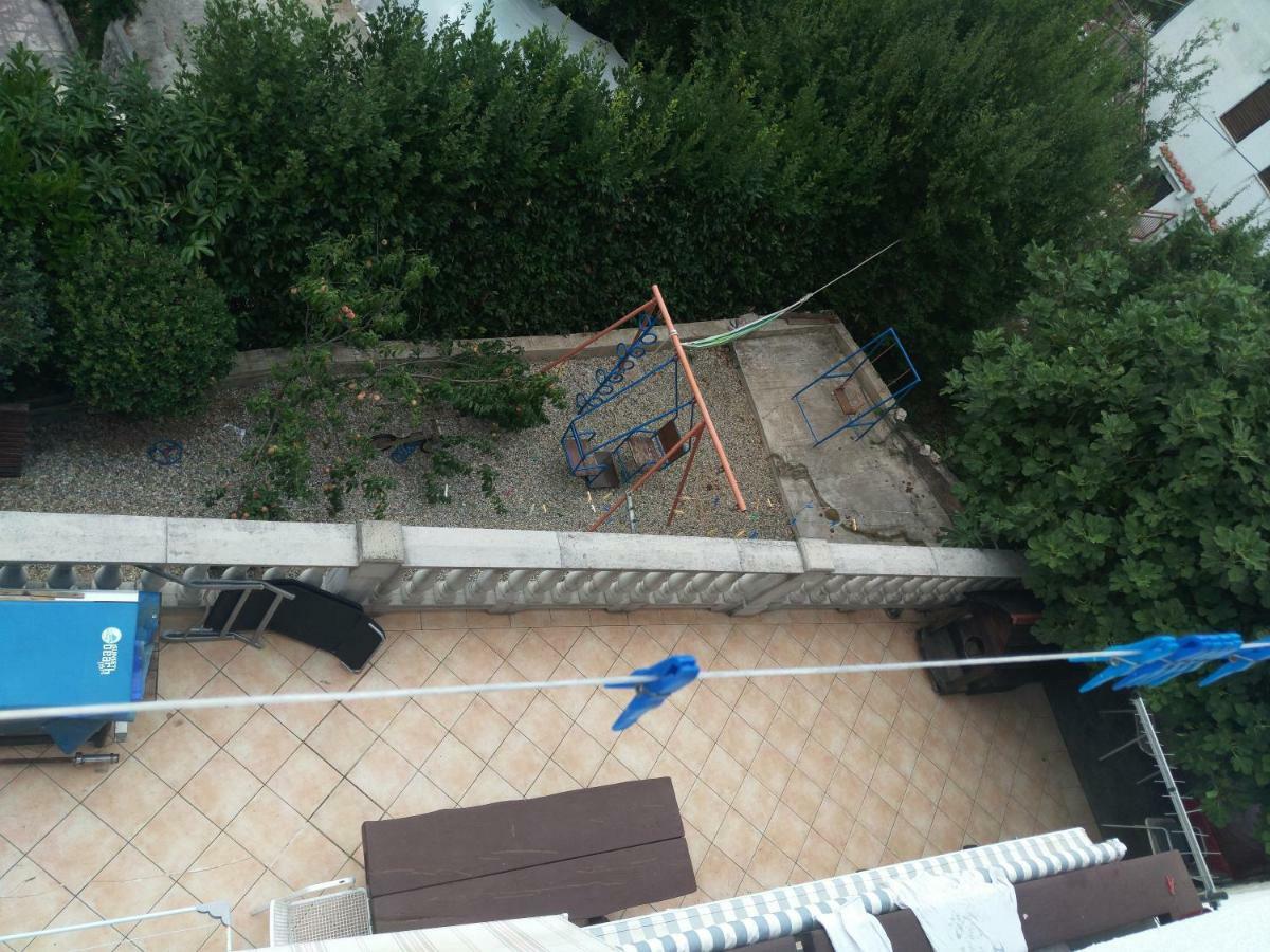Apartments Sudic Njivice Luaran gambar