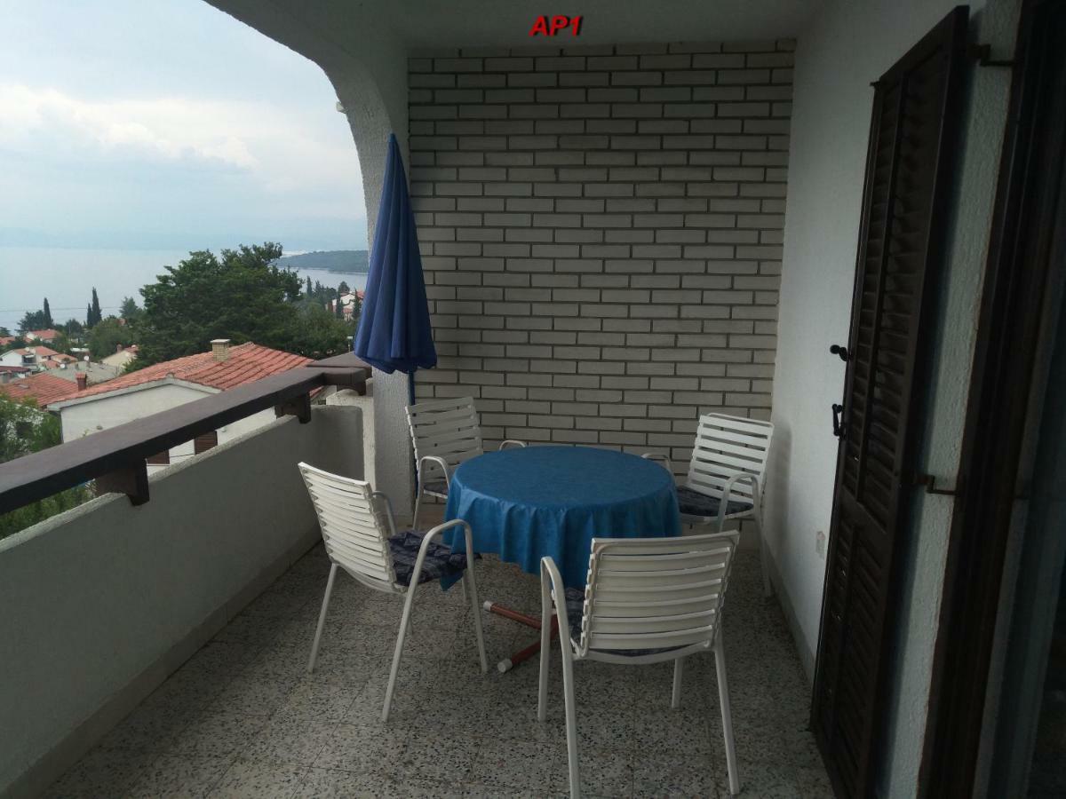 Apartments Sudic Njivice Luaran gambar