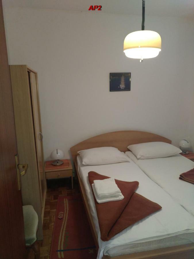 Apartments Sudic Njivice Luaran gambar