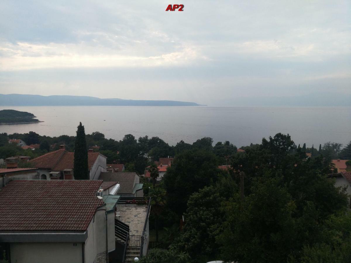 Apartments Sudic Njivice Luaran gambar