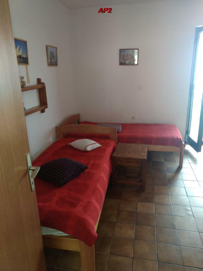 Apartments Sudic Njivice Luaran gambar