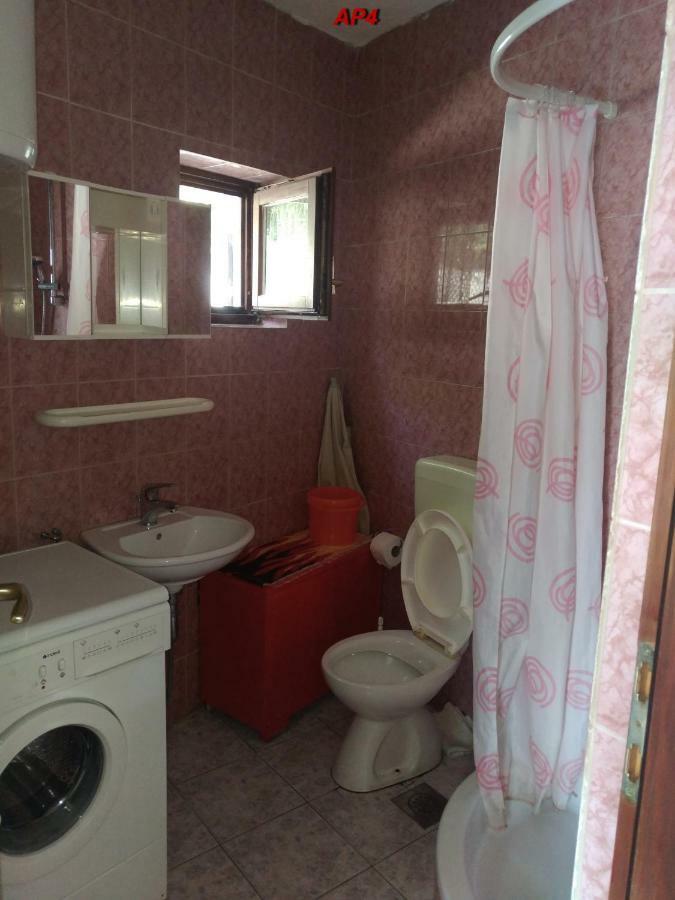 Apartments Sudic Njivice Luaran gambar